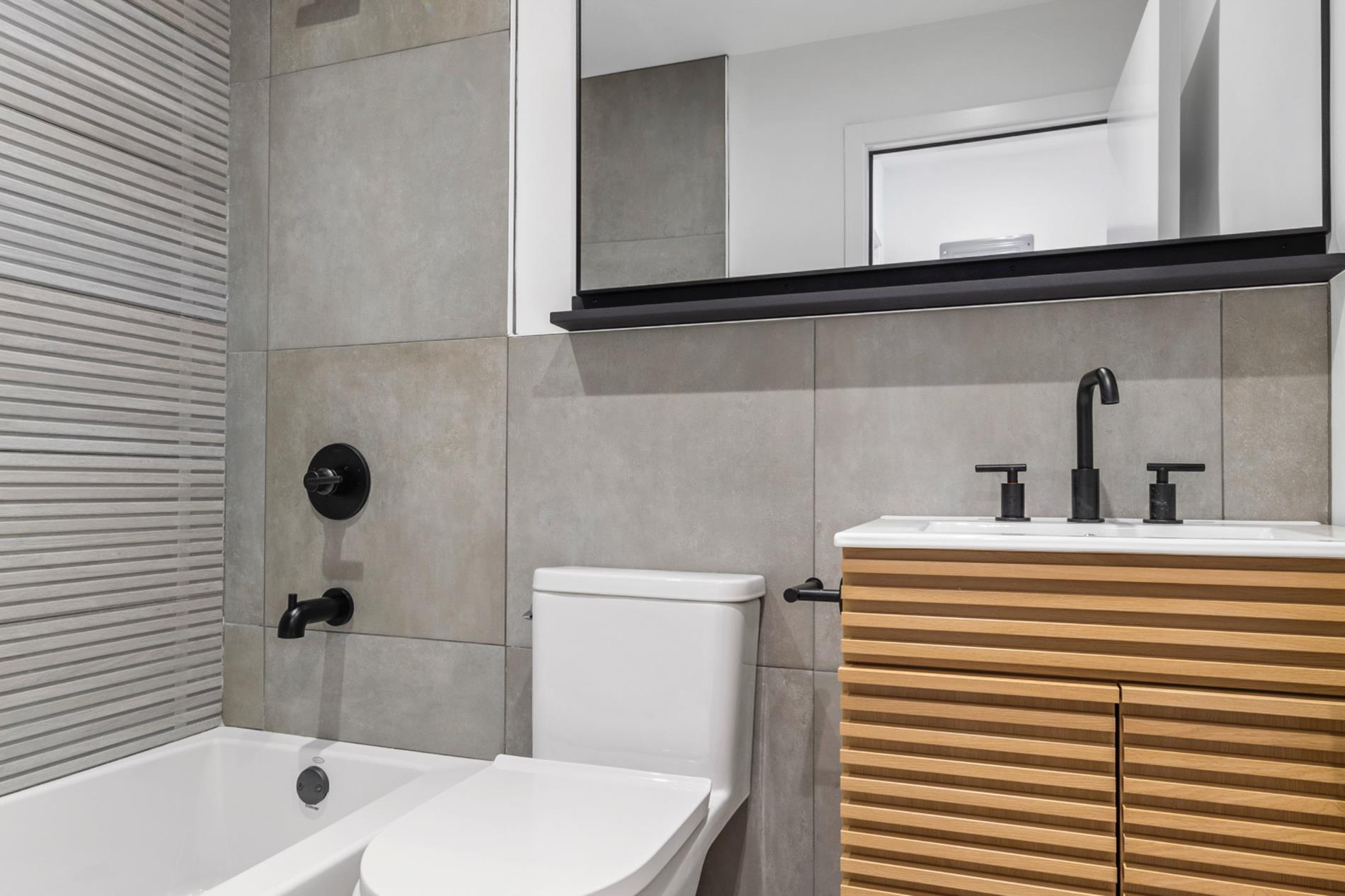 696 Lexington Avenue