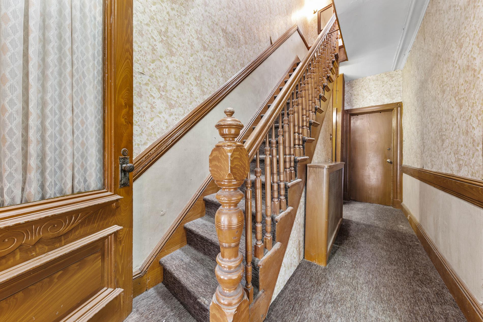 20-22 Menahan Street