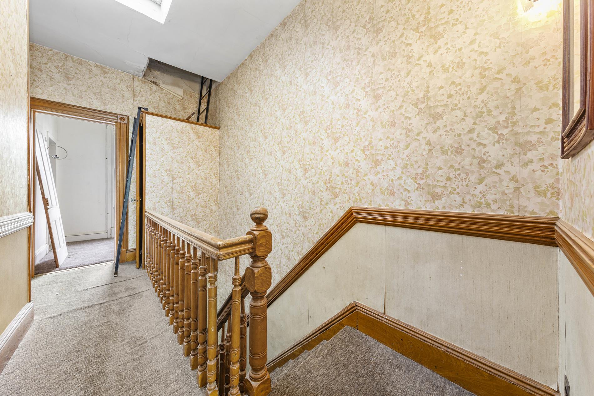 20-22 Menahan Street