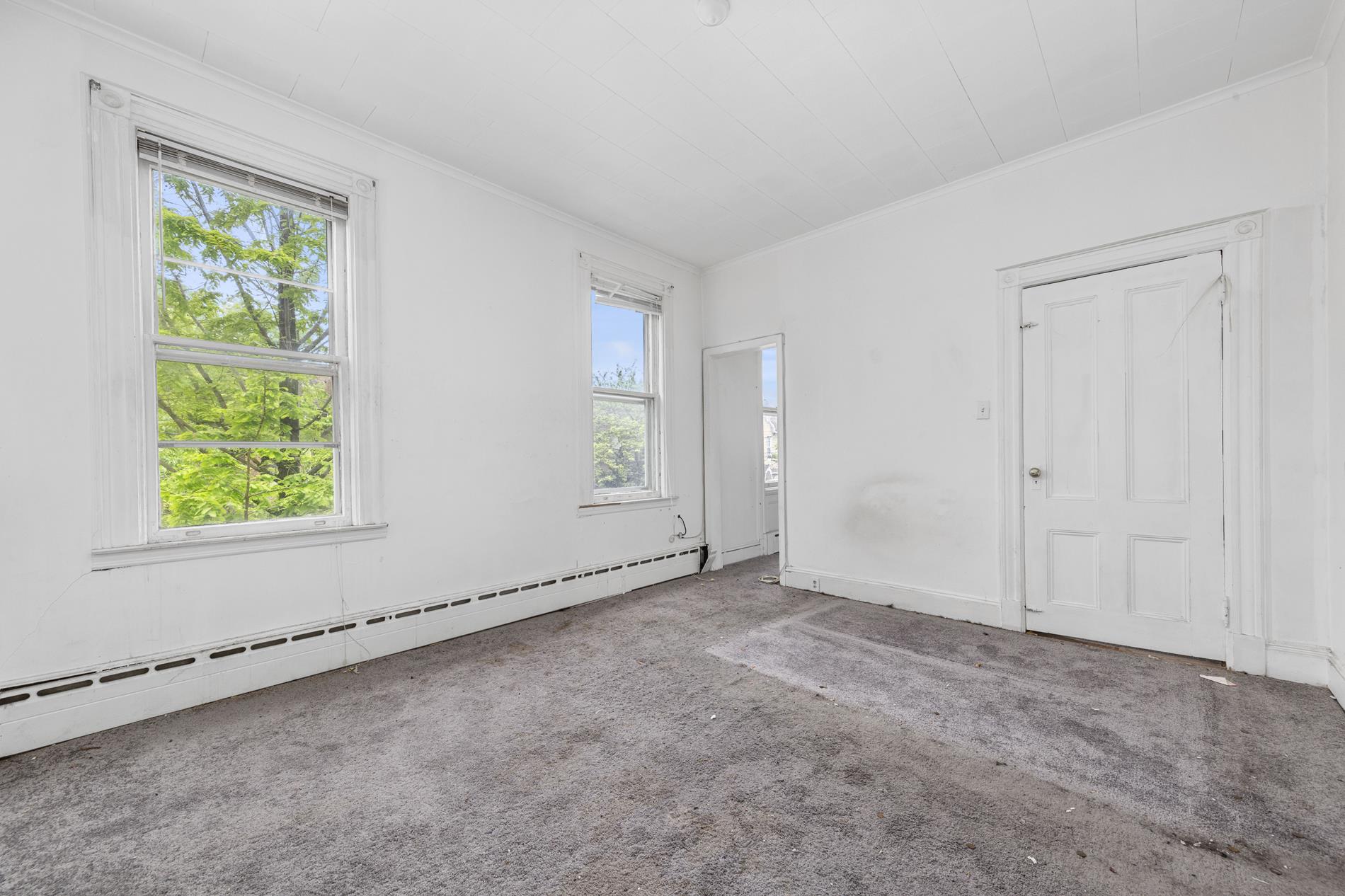 20-22 Menahan Street