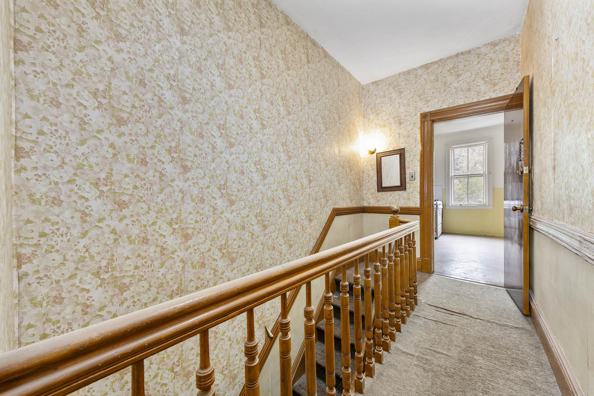 20-22 Menahan Street