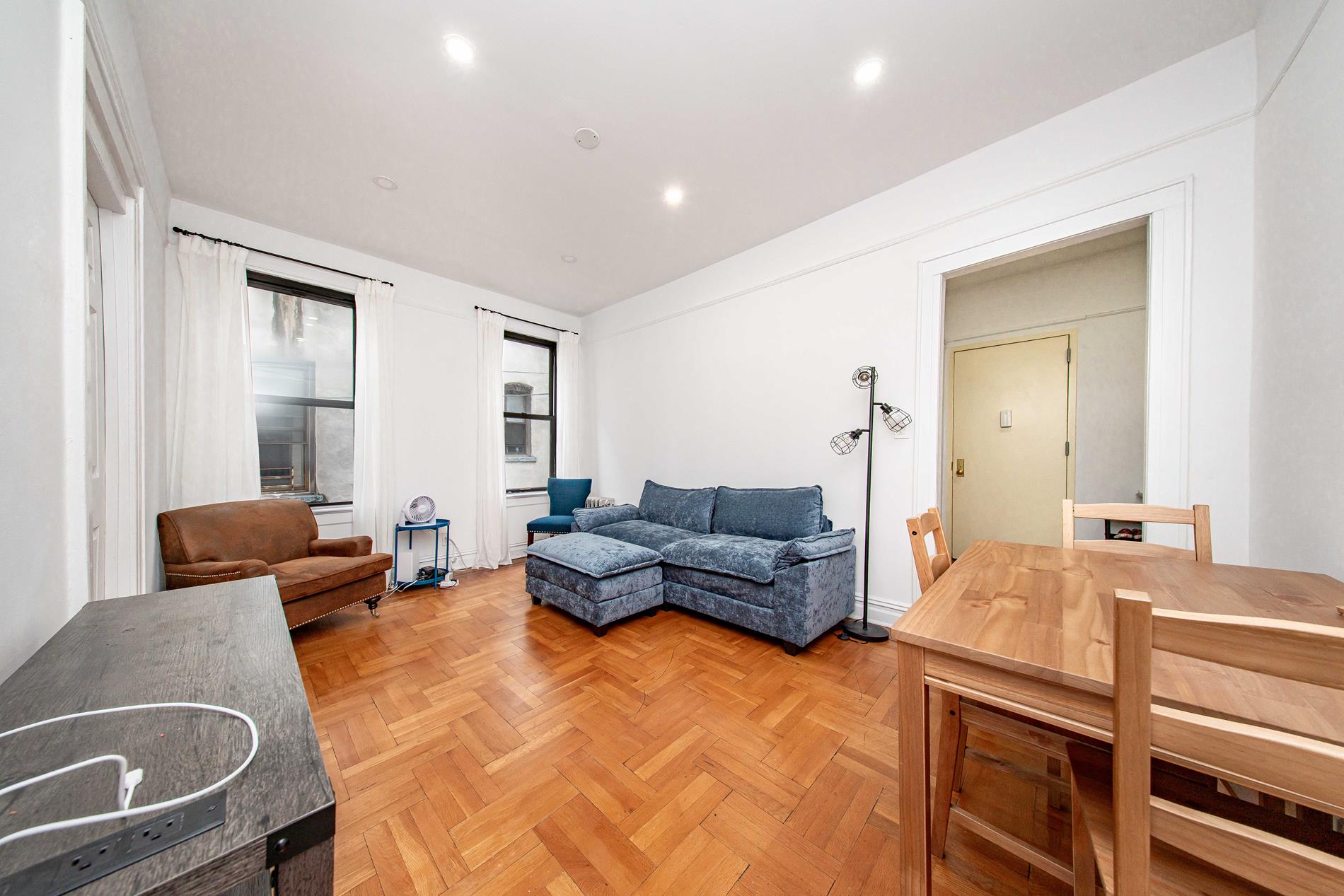 28-21 37th Street 2-R