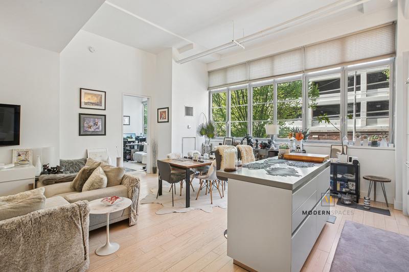 27-28 Thomson Avenue 135