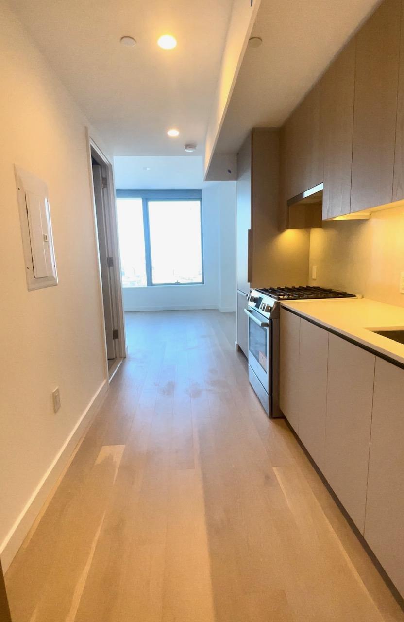 3 Court Square 3006