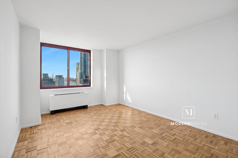 4-74 48th Avenue 35L