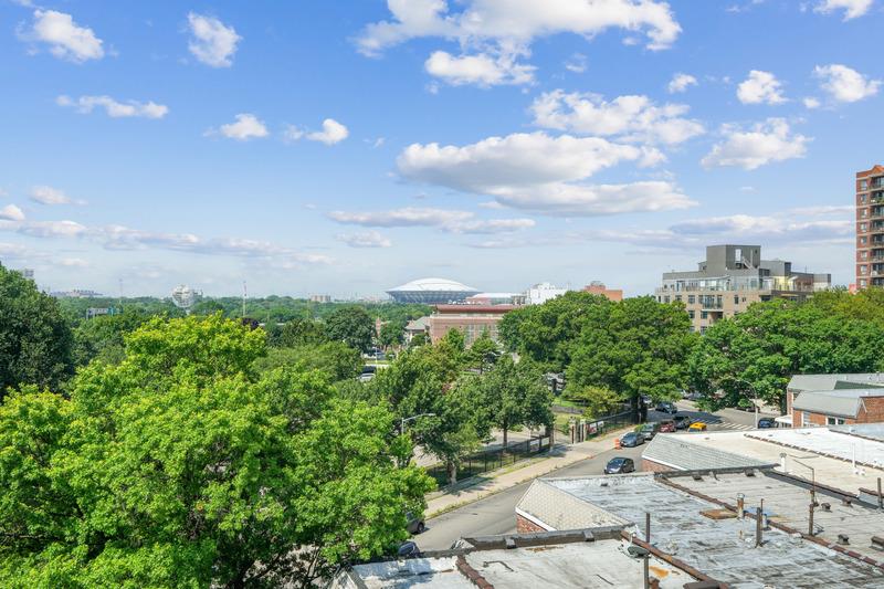 42-98 Saull Street 401