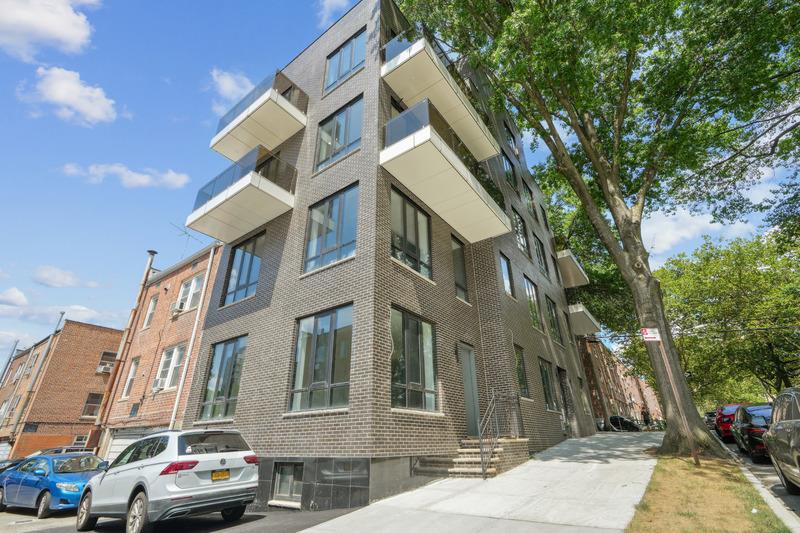 42-98 Saull Street 401