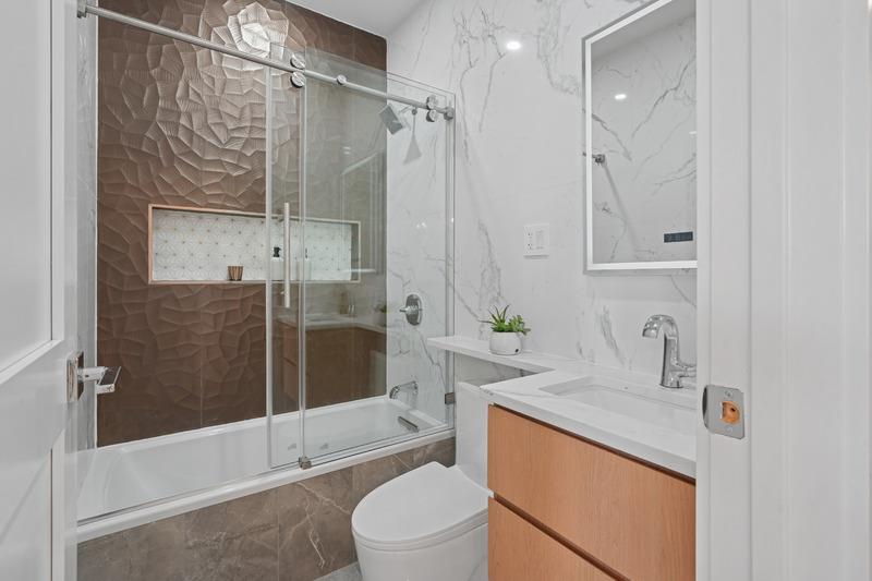 42-98 Saull Street 401