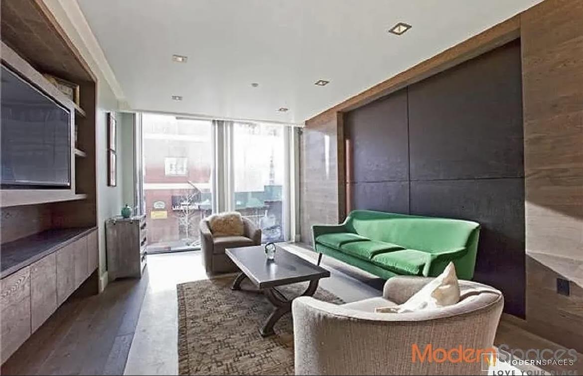 44-15 Purves Street 5D