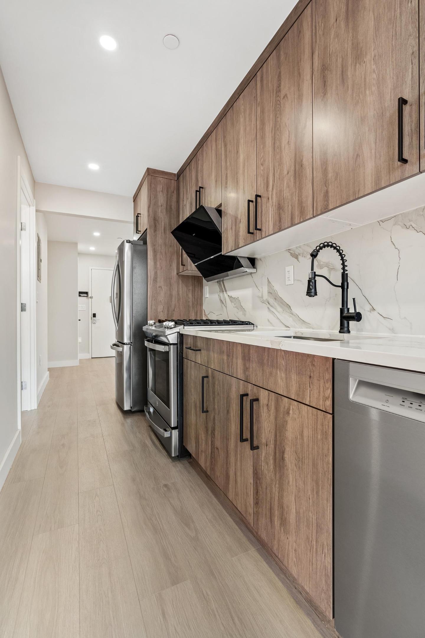 1546 Broadway 2-A