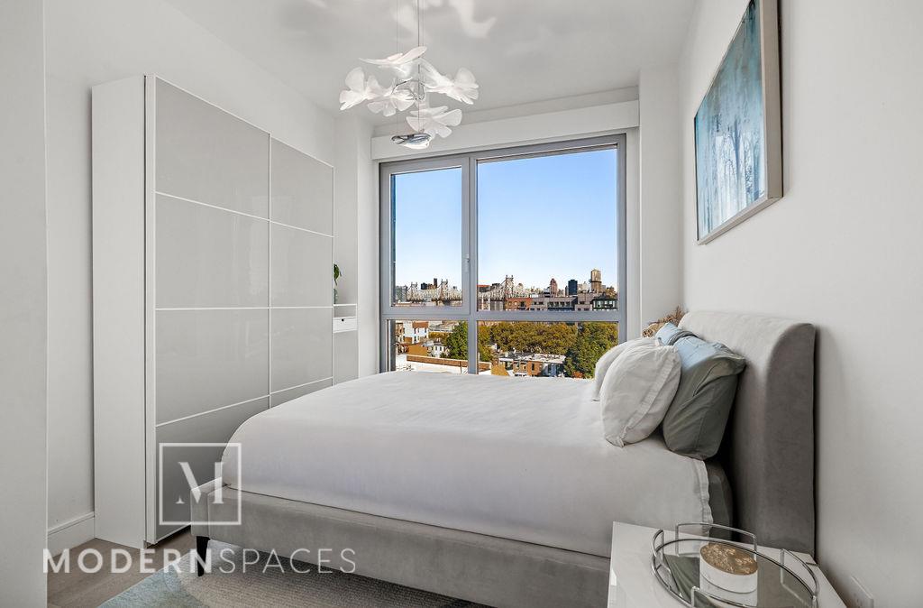 22-43 Jackson Avenue 8-D