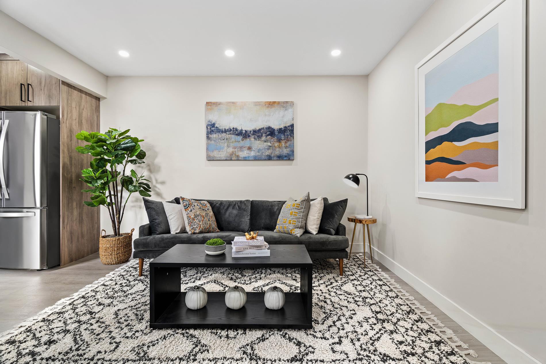1546 Broadway 2-B