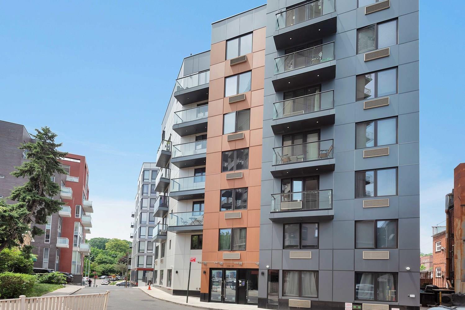 116-17 Grosvenor Lane 2-C