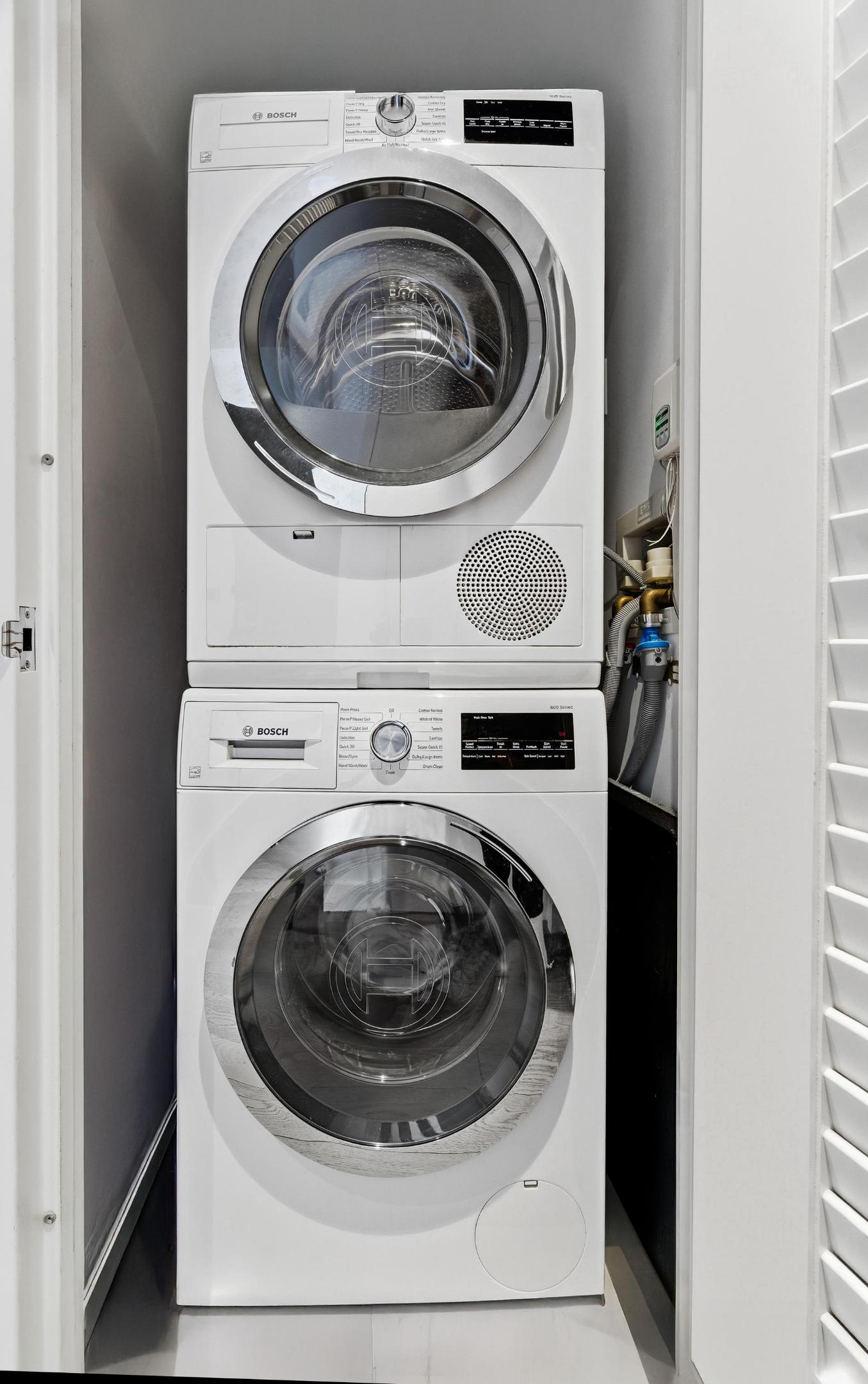 252 South Street 18B