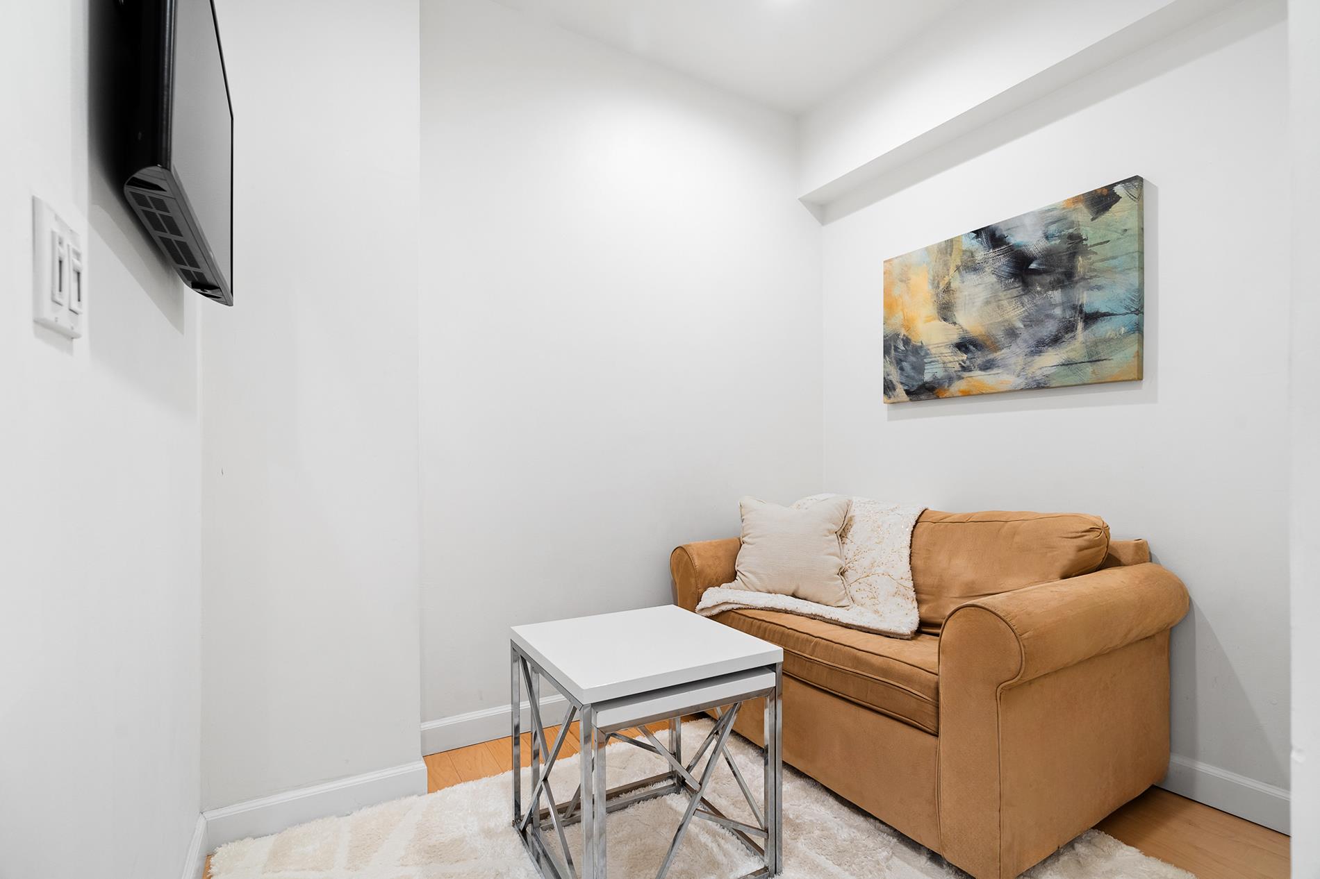 150 W 51st Street 1628