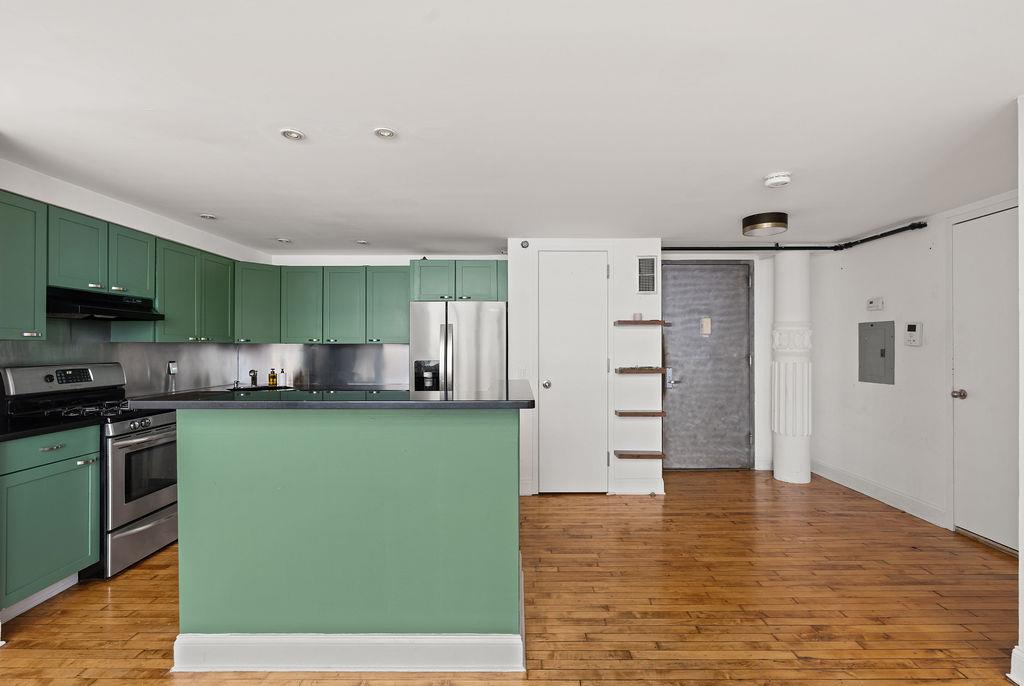 138 Broadway 1-D