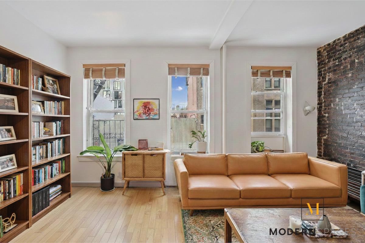 76 Richardson Street 8