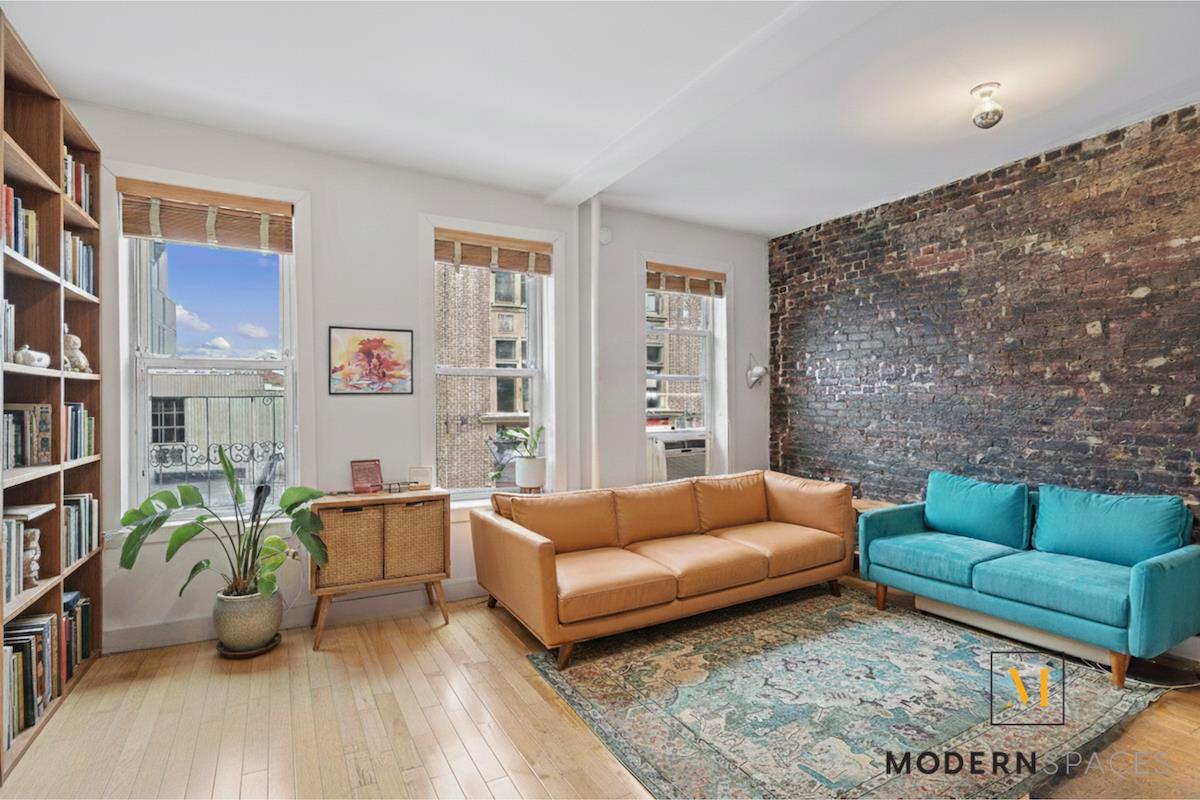 76 Richardson Street 8