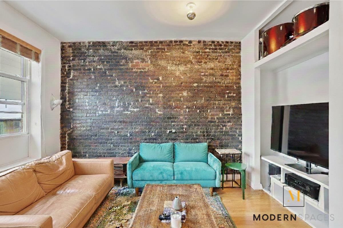 76 Richardson Street 8