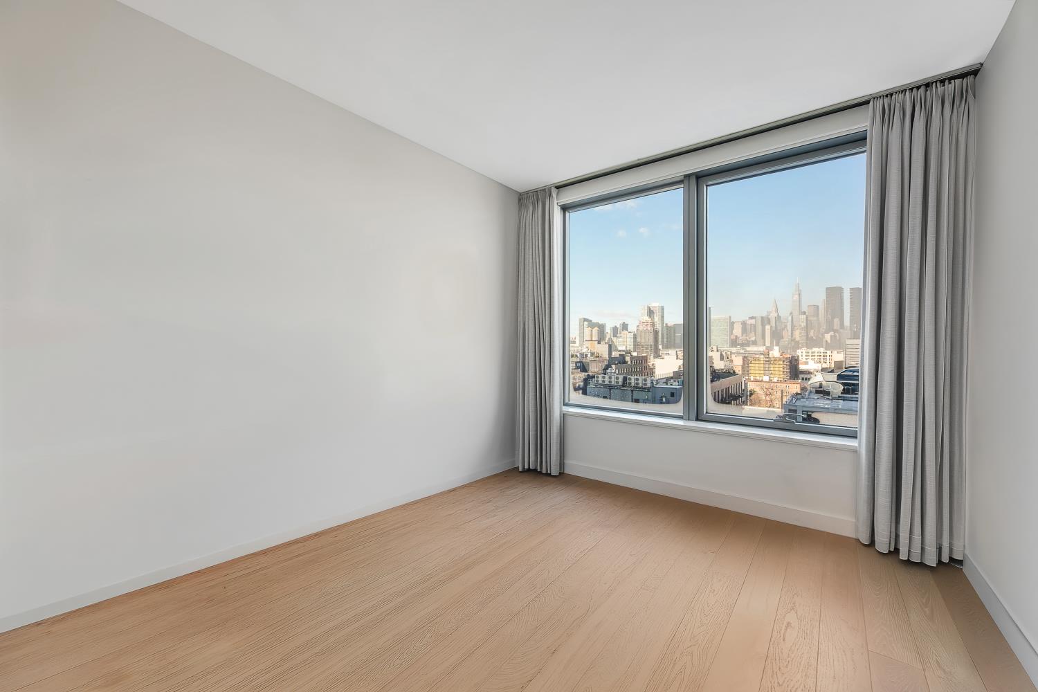 3 Court Square 902