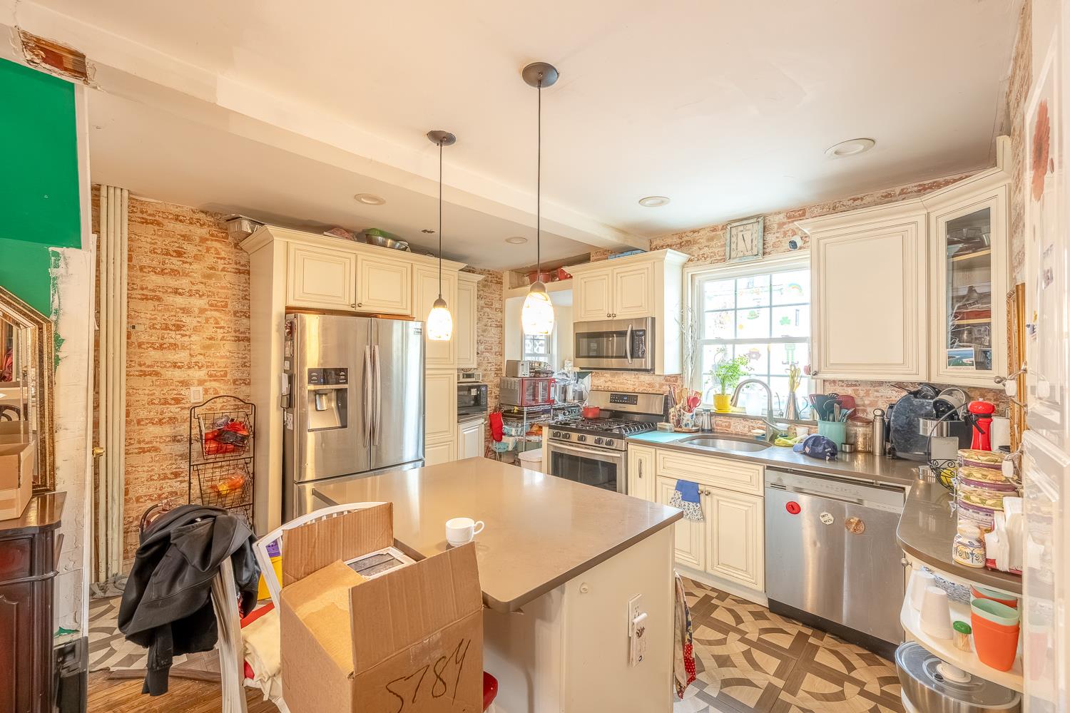 11-29 30th Road