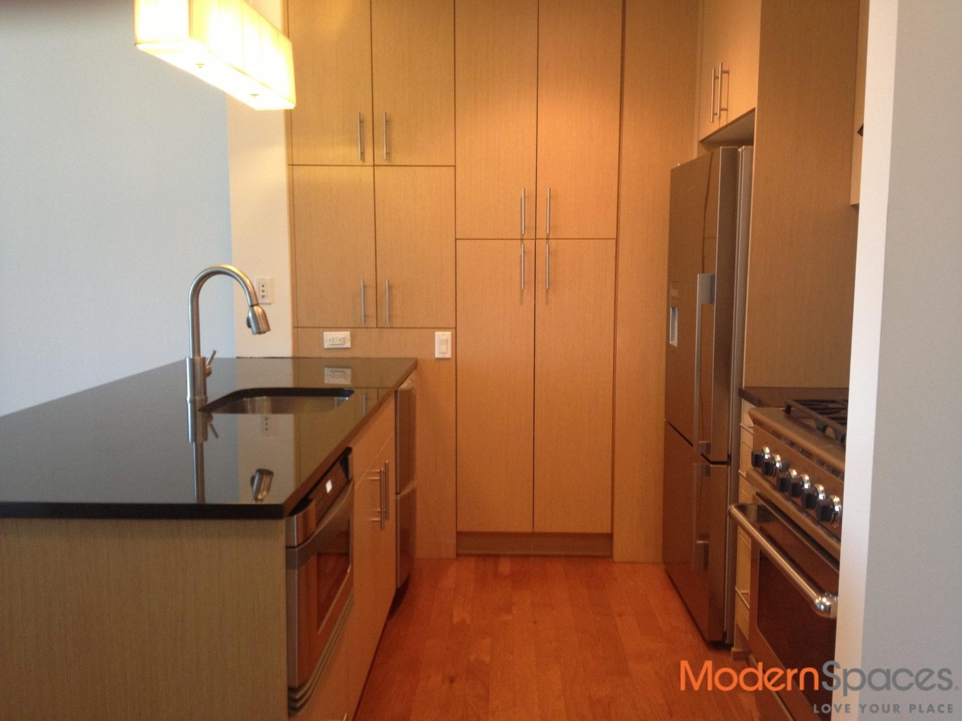 5-49 Borden Avenue 11F