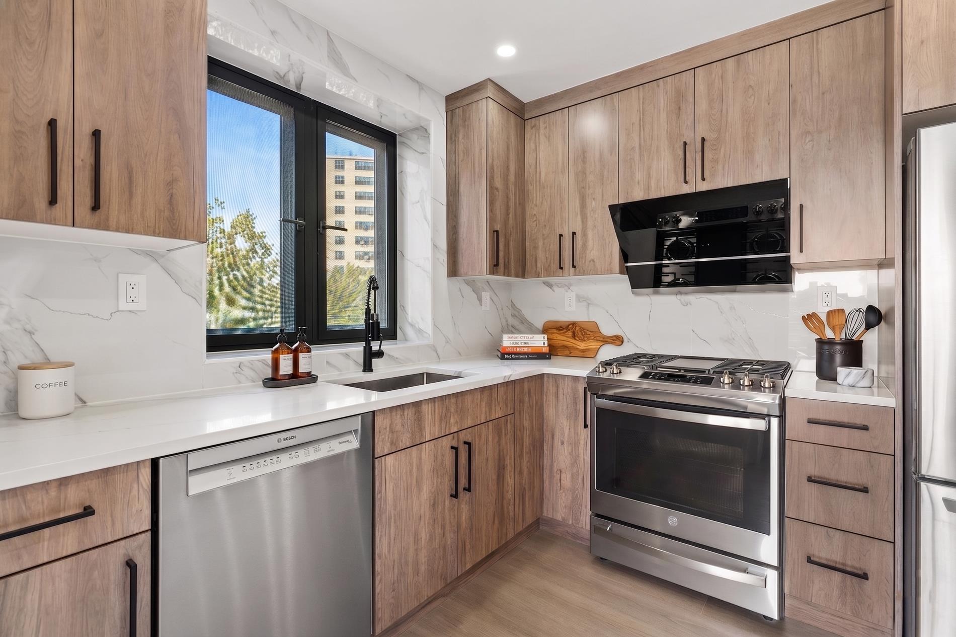 1546 Broadway 3-B
