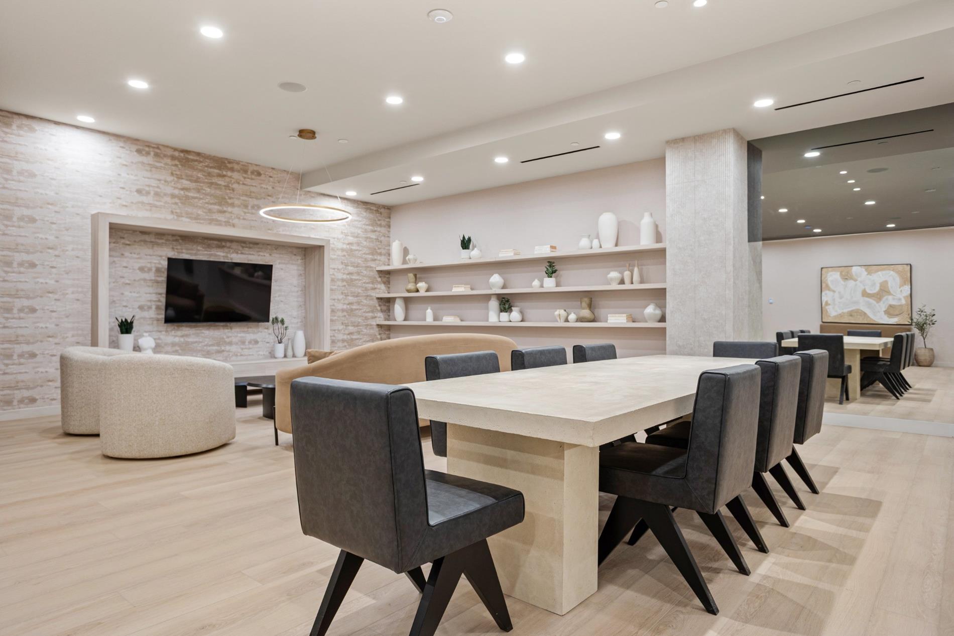 445 5th Avenue 5-A
