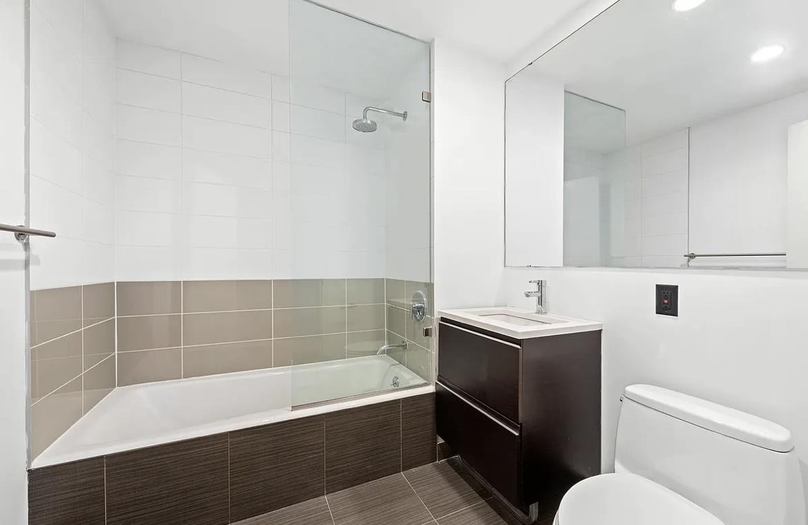 2-26 50th Avenue 3-I