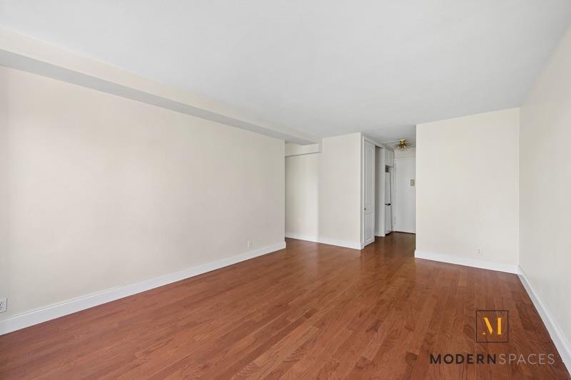 195 Willoughby Avenue 408