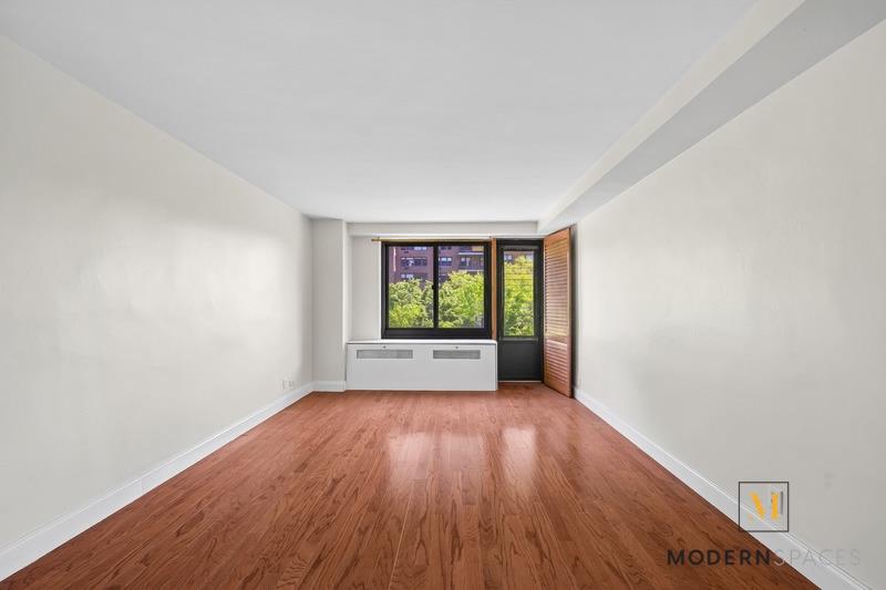 195 Willoughby Avenue 408