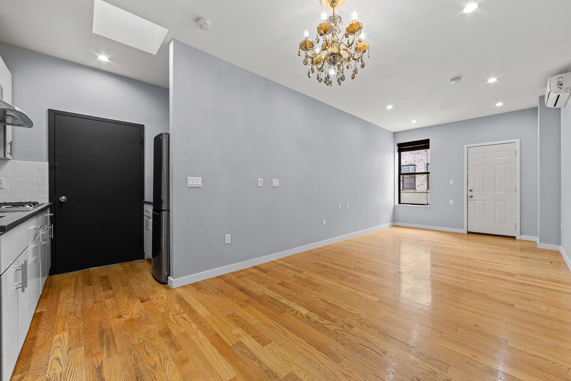 174 Ave S