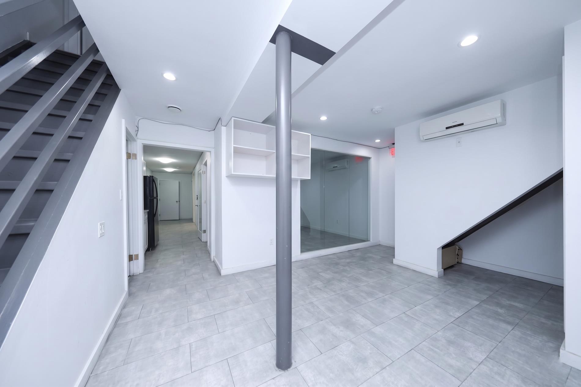 174 Ave S