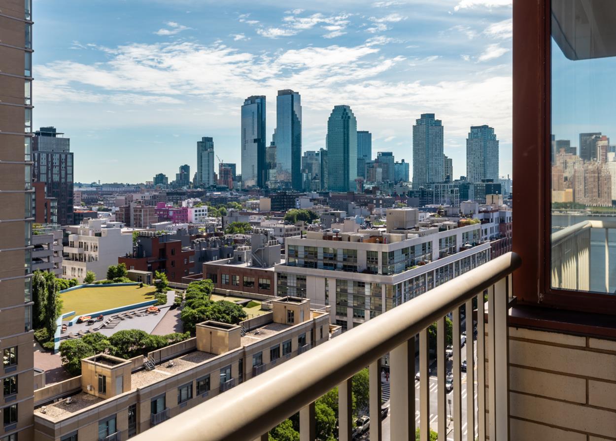 4-74 48th Avenue 15E
