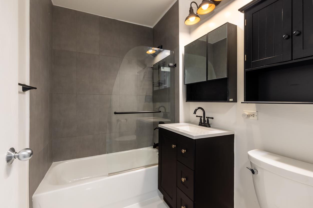 4-74 48th Avenue 15E