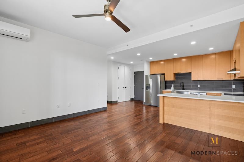 42-60 Crescent Street 7E