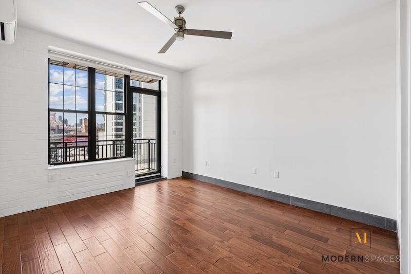 42-60 Crescent Street 7E