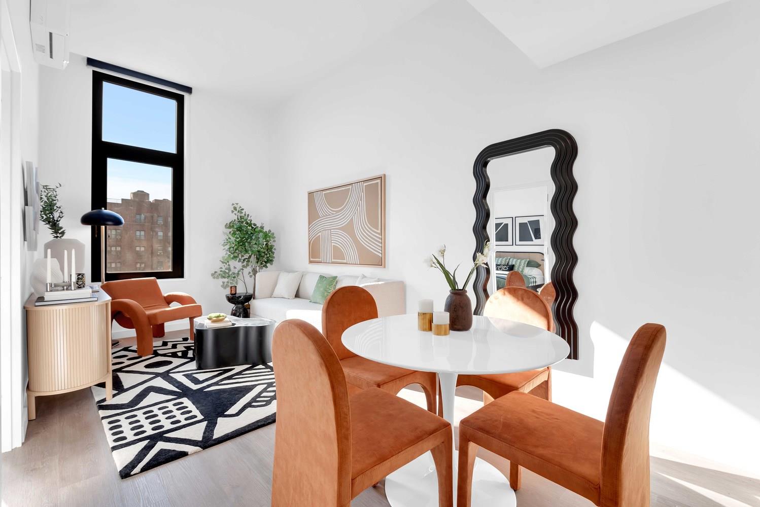 98-81 Boulevard 3-L