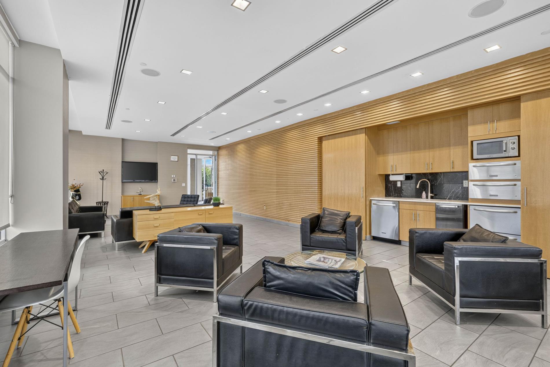 48-15 11th Street 2G