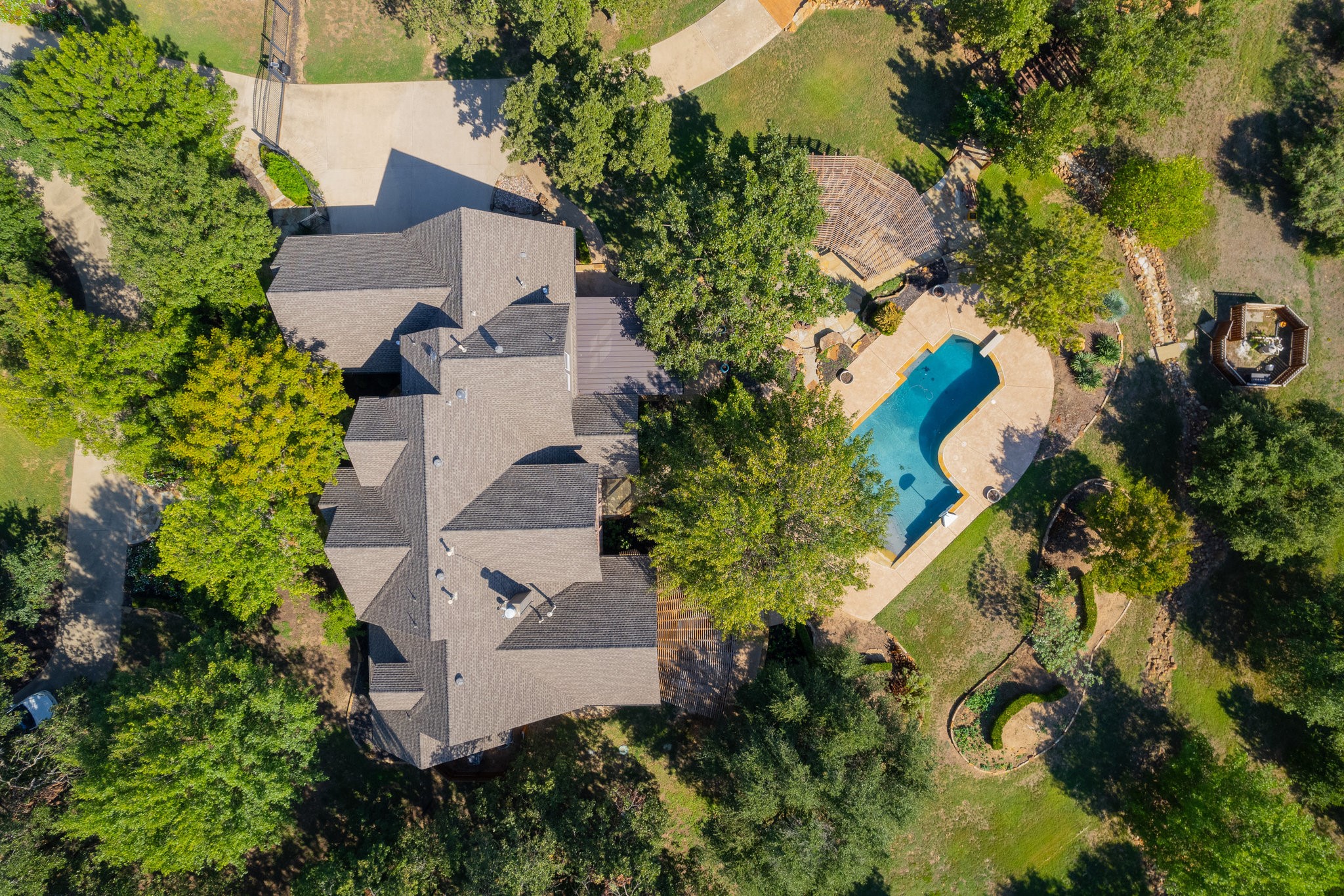 1241 Kentucky Derby Drive