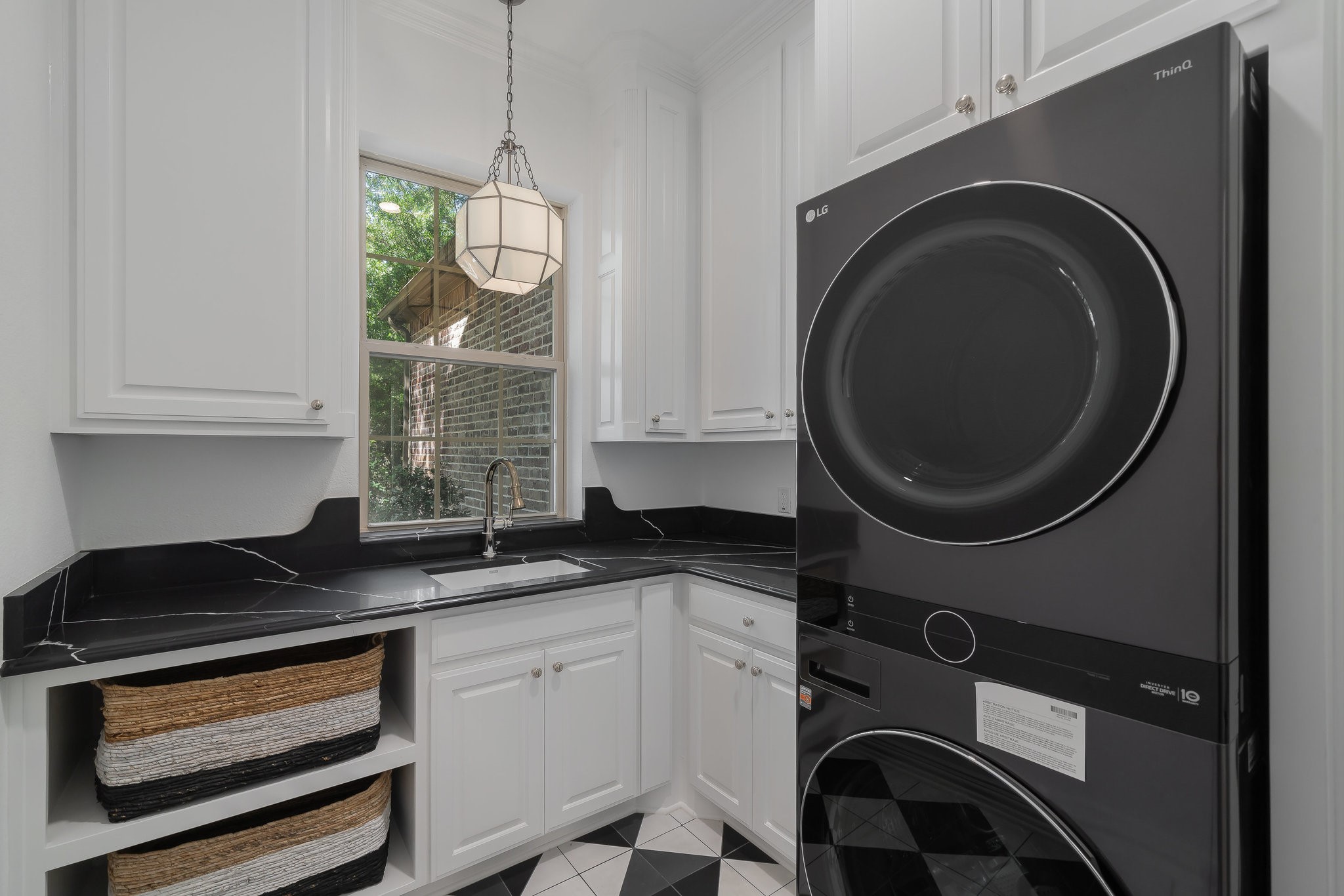 1241 Kentucky Derby Drive