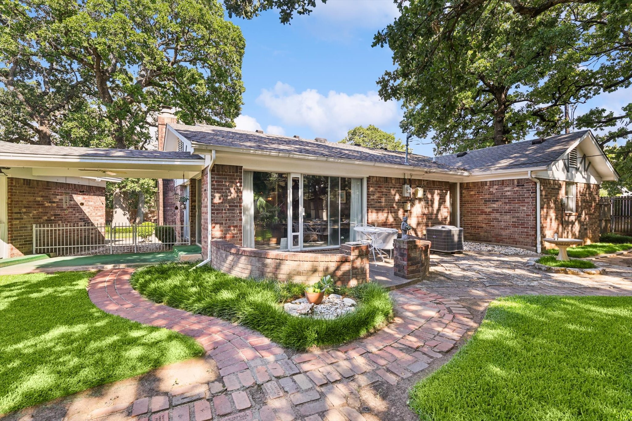 7200 Maranatha Court