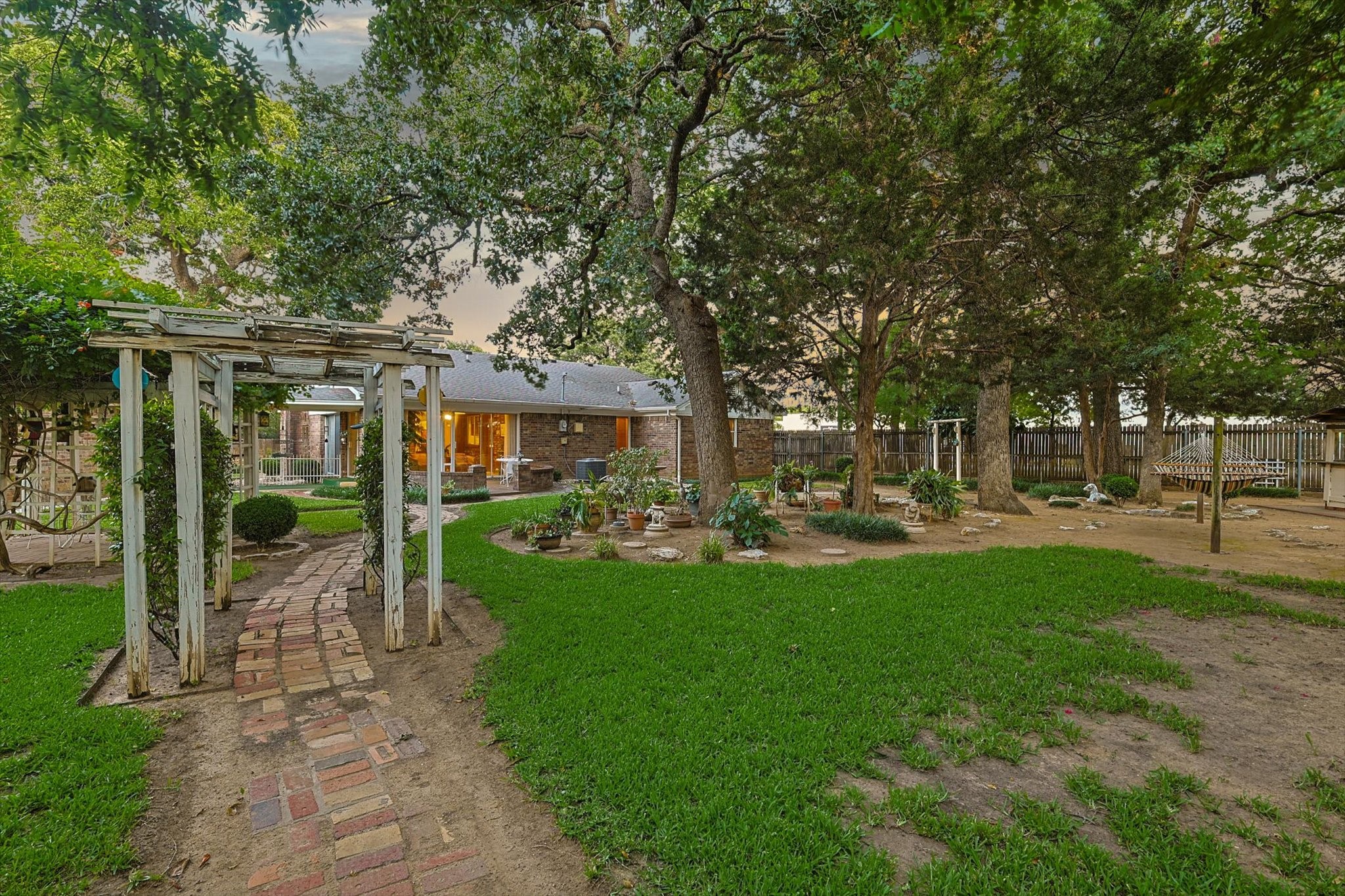 7200 Maranatha Court