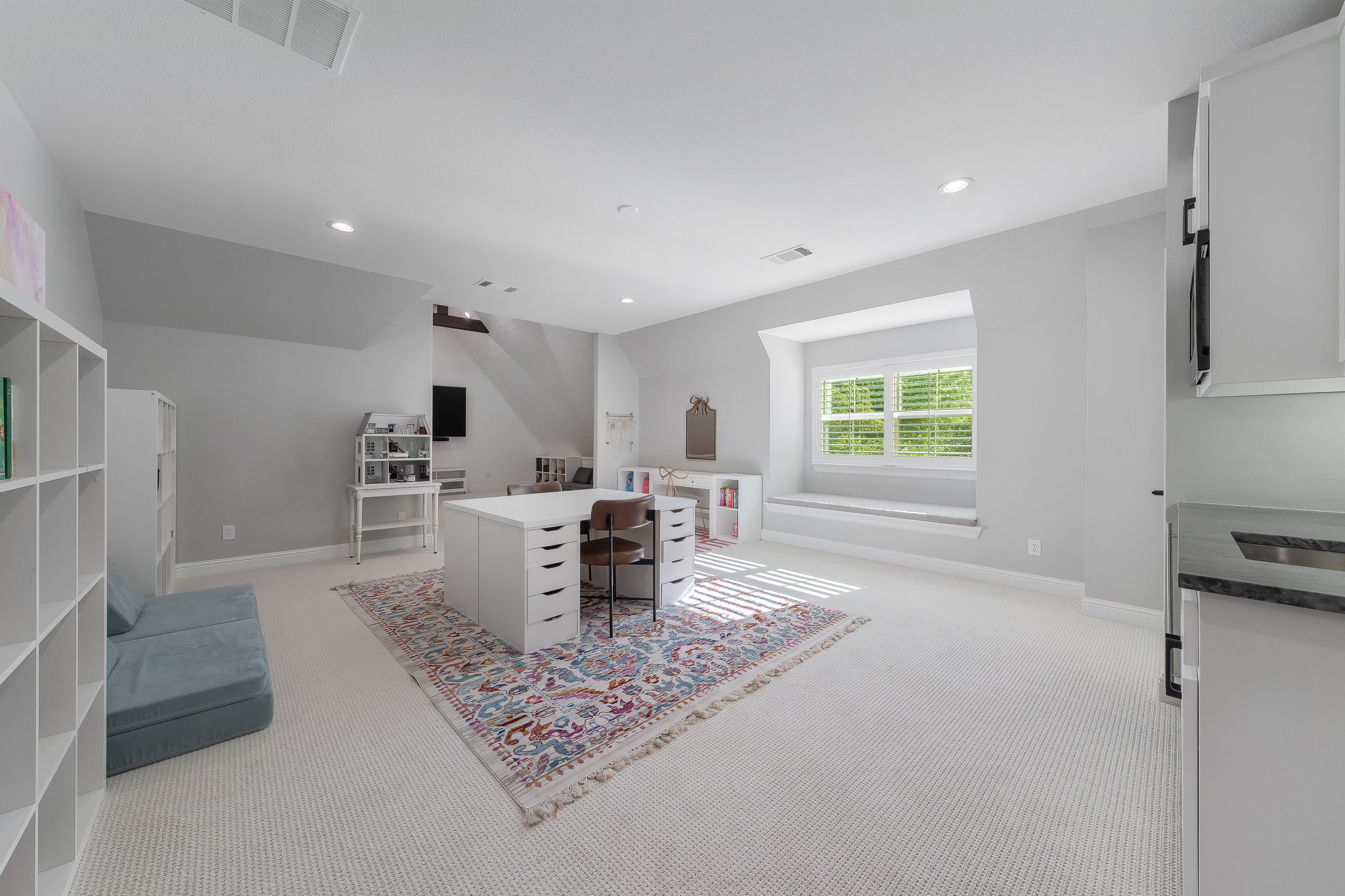 2036 Briar Hill Road