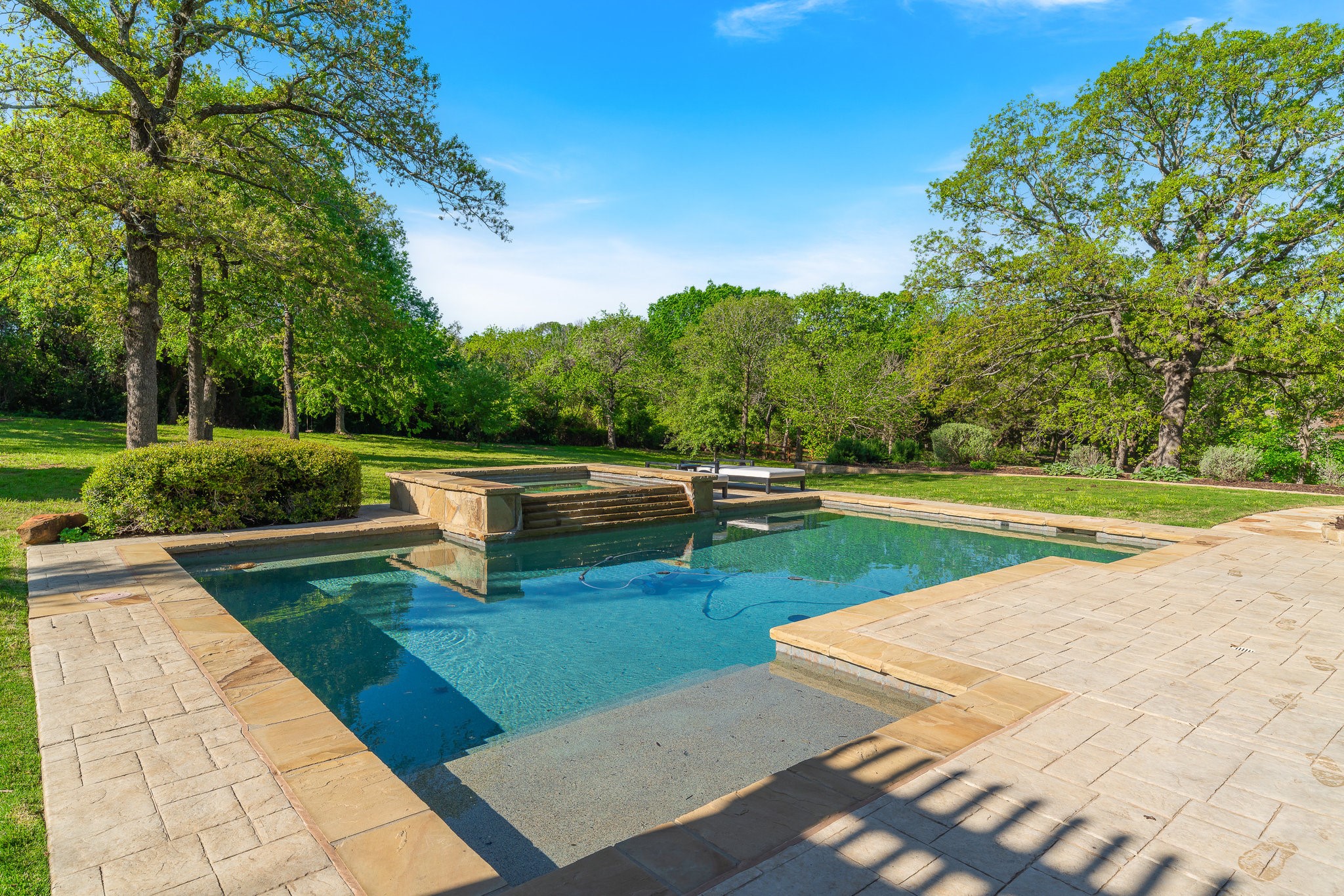 2036 Briar Hill Road