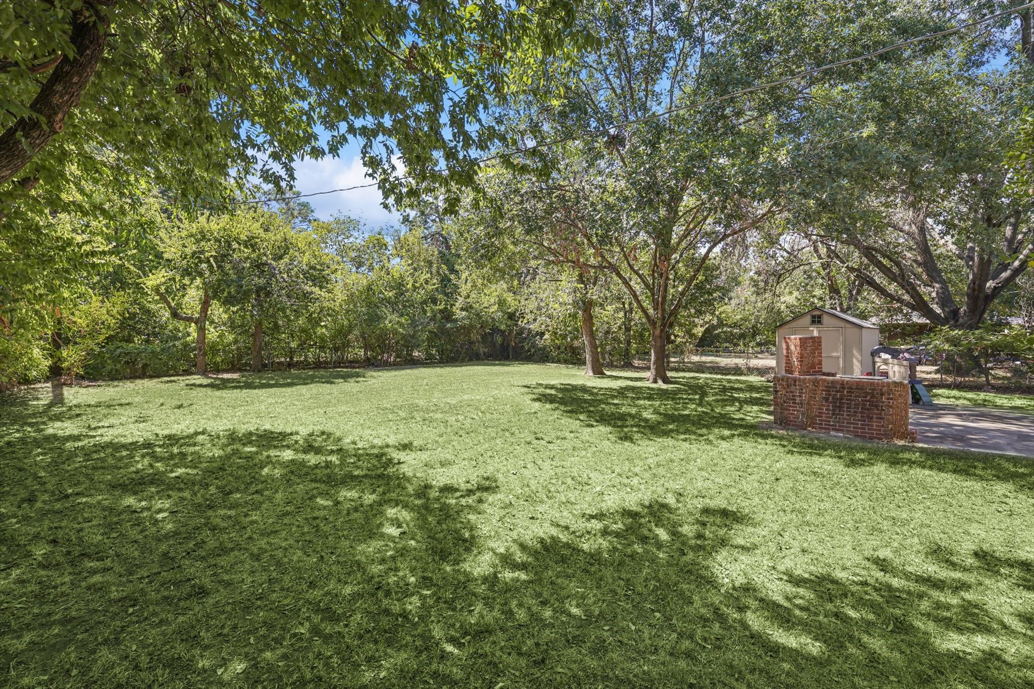 1209 Broadway Street