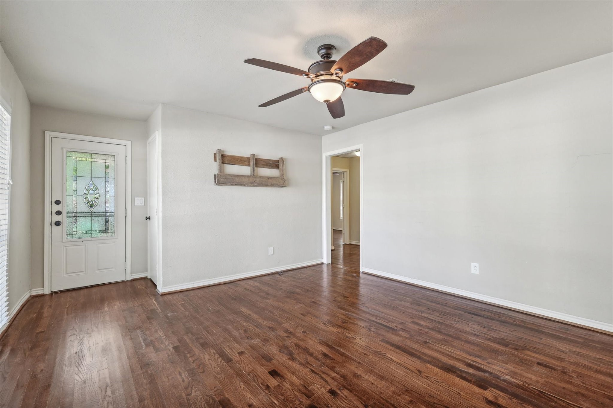 1209 Broadway Street