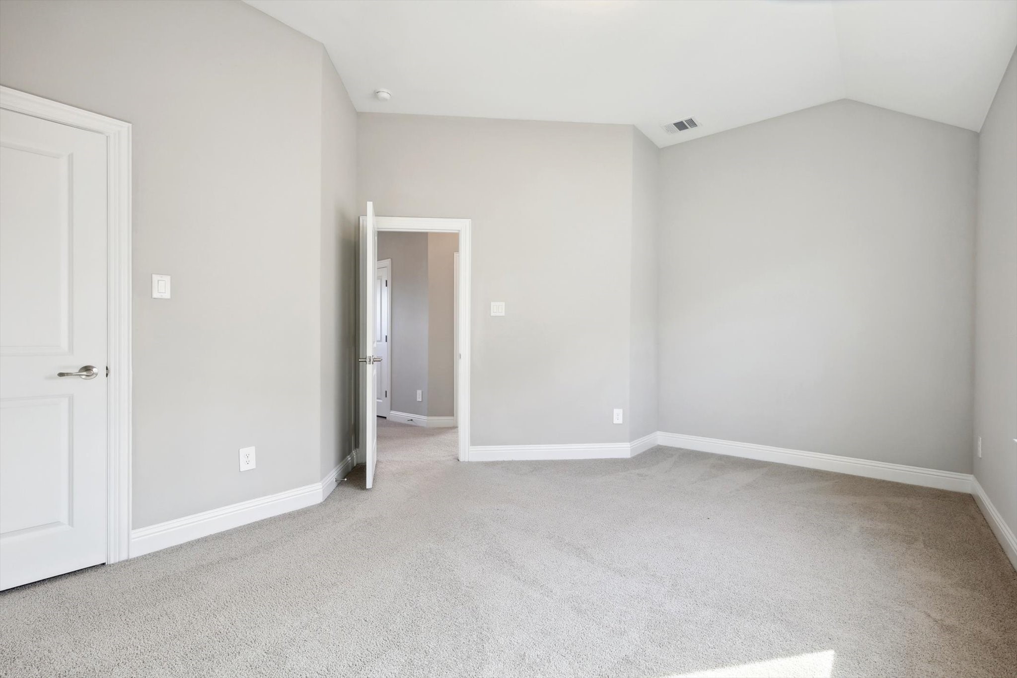 727 Waterbrook Parkway