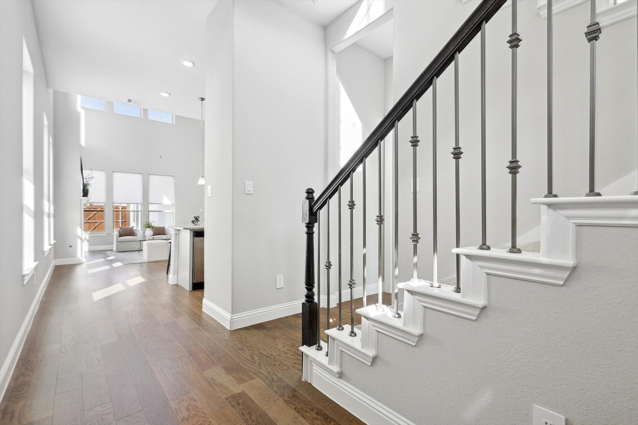 727 Waterbrook Parkway