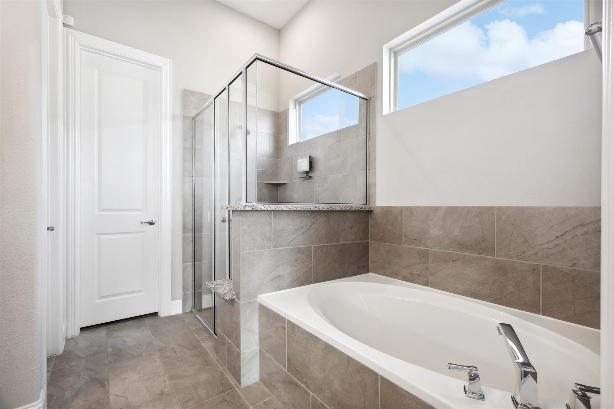 727 Waterbrook Parkway